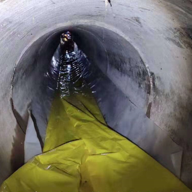 吉利管道紫外光固化修复