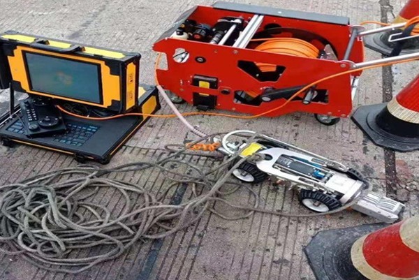 吉利CCTV管道检测机器人