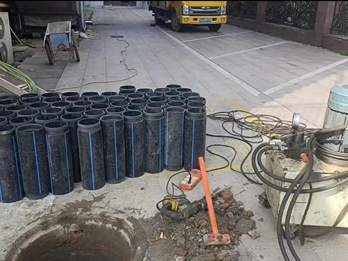 吉利PE置换管厂家 DN315置换管 非开挖管短管置换